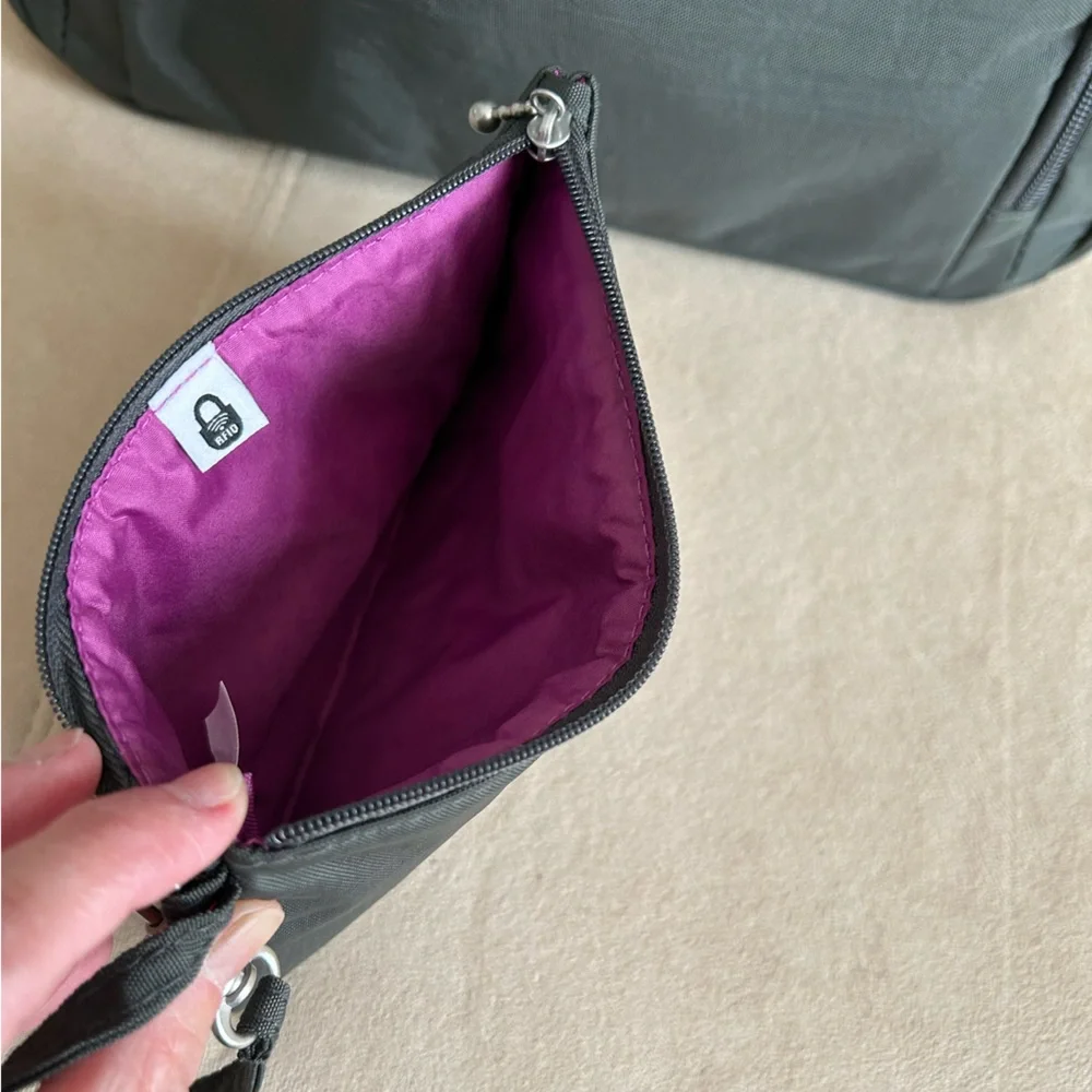 Baggallini Large Work Laptop Backpack | Luggage Sleeve, RFID Wristlet, Travel